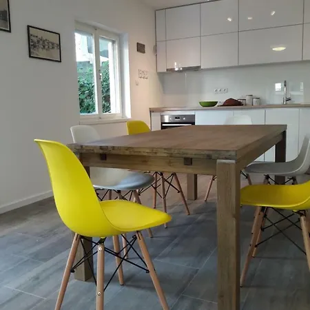 Casa de Férias House Ivasovi Dvori *