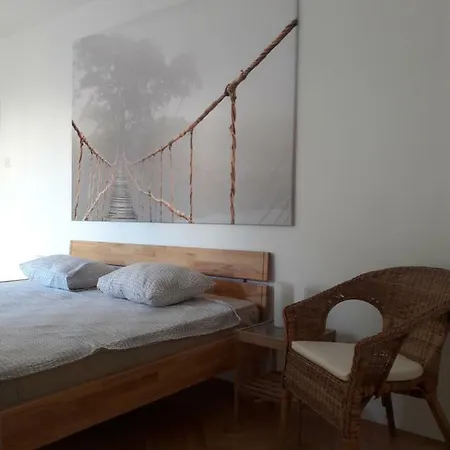 House Ivasovi Dvori